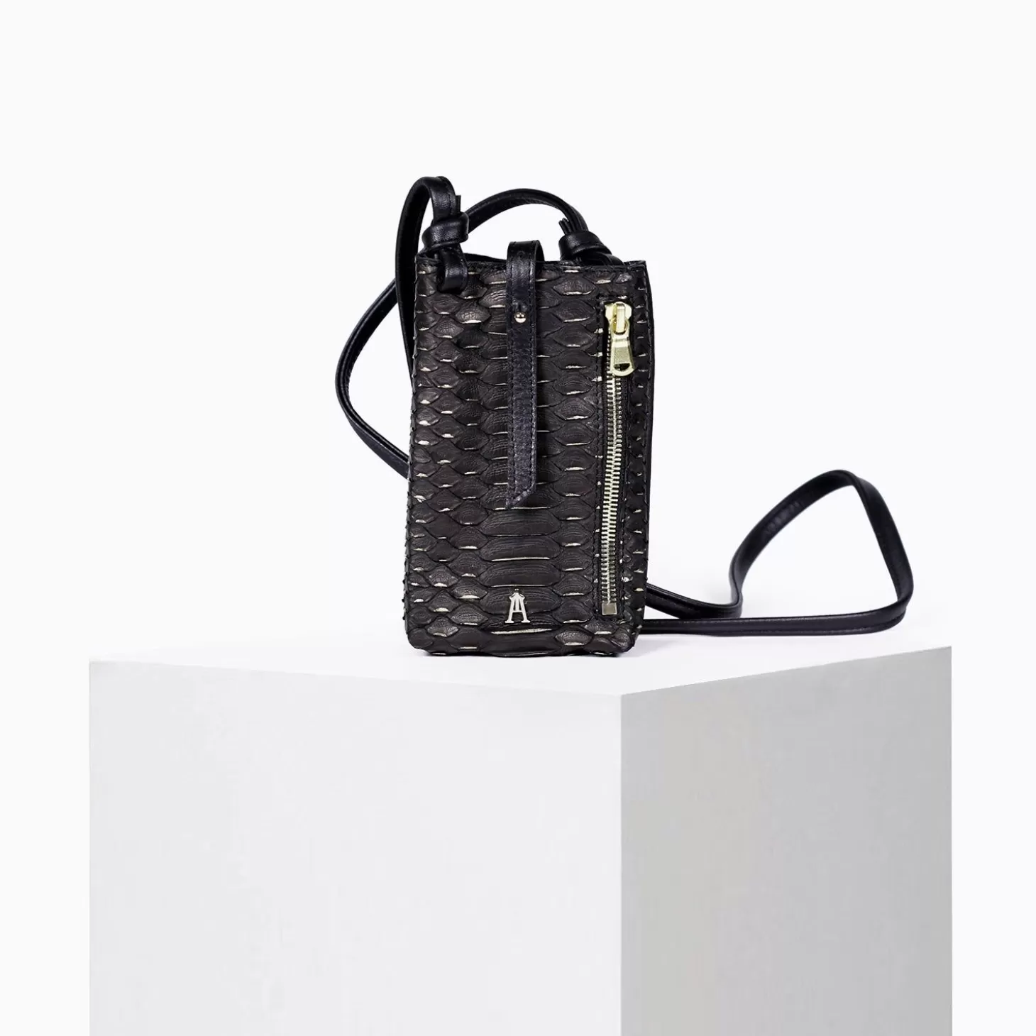 Online Pochette De Telephone Grigri Python Lumiere Mini Sacs